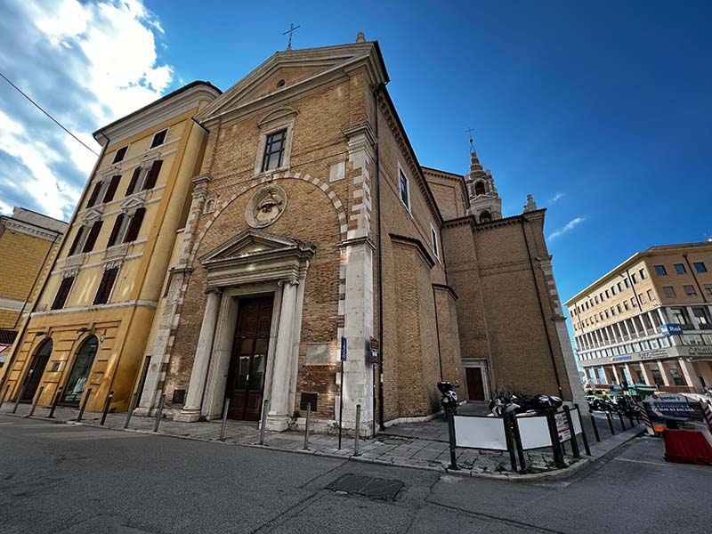 Chiesa Parrocchiale Del Sacramento ad Ancona