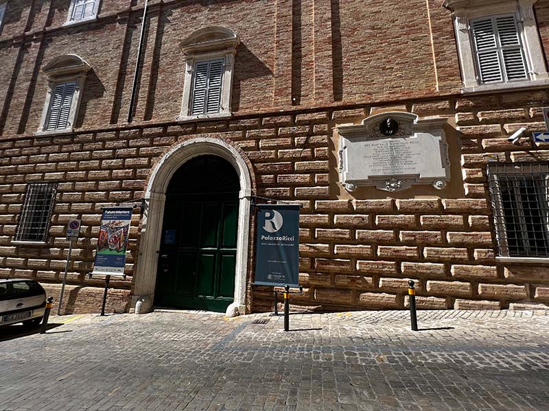 Palazzo Ricci e museo arte italiana del Novecento a Macerata