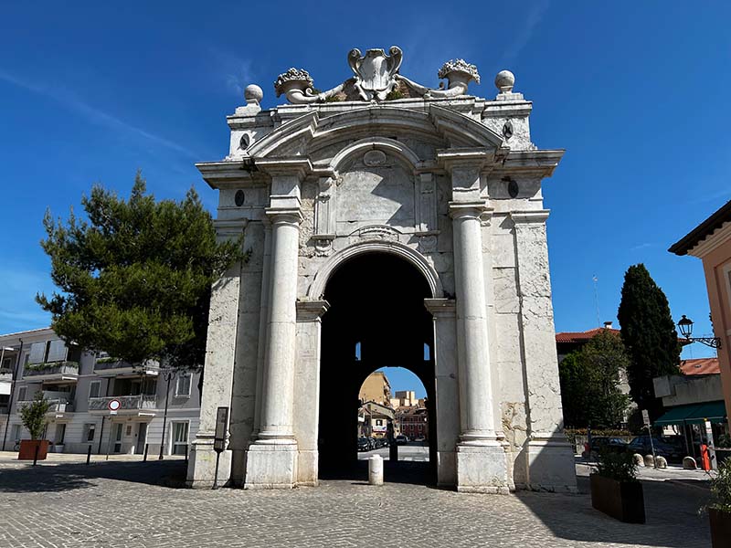 Porta Lambertina di Senigallia