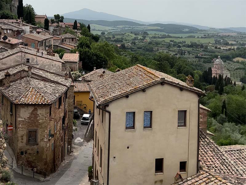 Veduta panoramica dal convento di San Francesco a Montepulciano